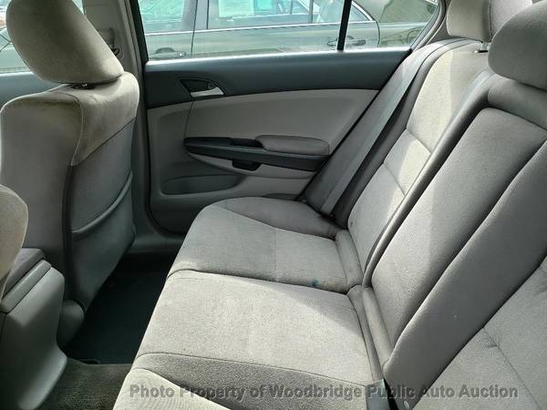 2009 Honda Accord Sedan 4dr I4 Manual LX Silve for sale in Woodbridge, District Of Columbia – photo 7
