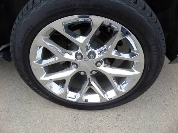 2017 GMC Yukon XL Denali, Leather, Sun, Blue Ray, 22" Wheels,... for sale in Fargo, ND – photo 9