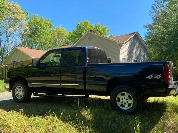 2004 Chevy Silverado LS Extended cab for sale in Other, VA – photo 6