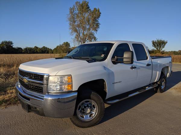 2010 Chevrolet Silverado 2500HD 4x4 Crew Cab - GREAT SNOW PLOW TRUCK ! for sale in Kansas City, OH – photo 19