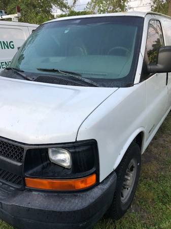 VAN EXPRESS CHEVY 3500 for sale in Hialeah, FL – photo 2