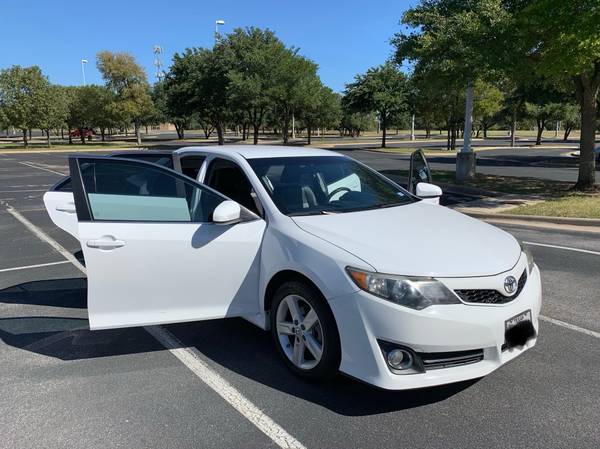 2013 Toyota Camry SE/Toyota Certified for sale in Austin, TX – photo 4