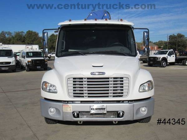 2007 Freightliner M2 106 REGULAR CAB WHITE For Sale NOW! - cars &... for sale in Grand Prairie, TX – photo 11