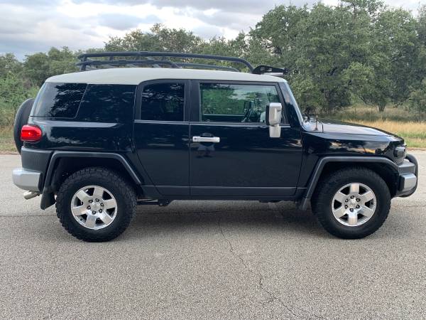 07 Toyota FJ Cruiser (97K Miles-One Owner) - - by for sale in San Antonio, TX – photo 7