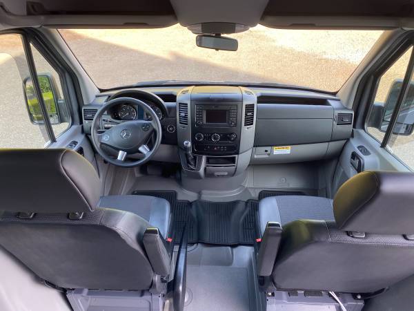 2014 Mercedes Sprinter Crew Weekender only 18k miles for sale in Troutdale, OR – photo 9
