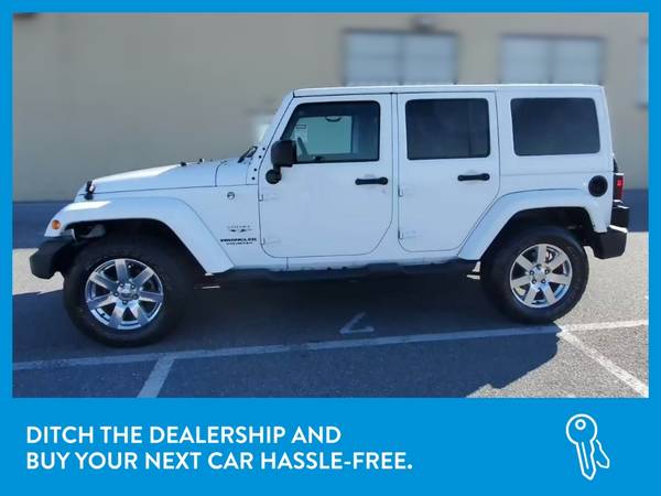 2017 Jeep Wrangler Unlimited Sahara Sport Utility 4D suv White for sale in Lexington, KY – photo 4