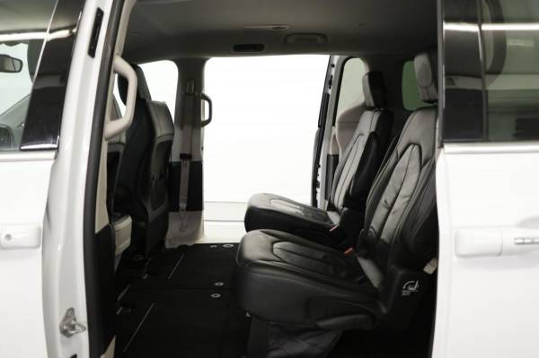 BLUETOOTH - CAMERA White 2017 Chrysler Pacifica Touring L Mini Van for sale in clinton, OK – photo 12