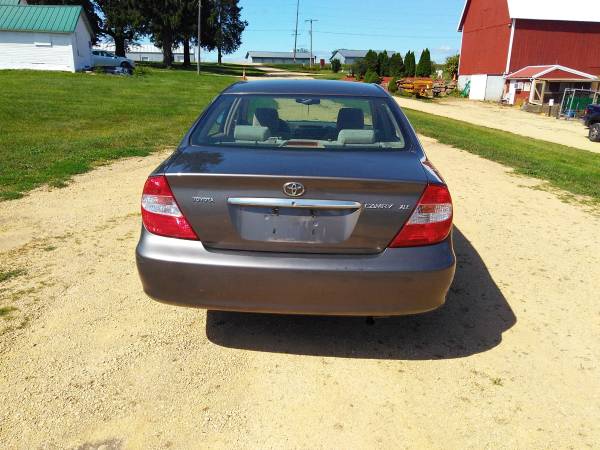 2003 Toyota Camry XLE - cars & trucks - by owner - vehicle... for sale in Mineral point, WI – photo 4