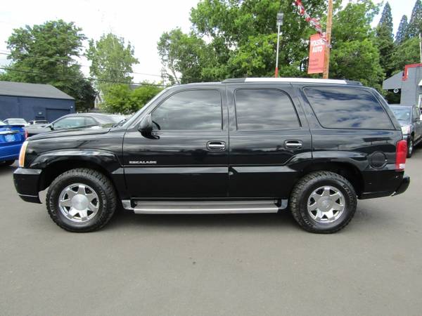 2005 Cadillac Escalade 4dr AWD - - by dealer - vehicle for sale in Milwaukie, OR – photo 10