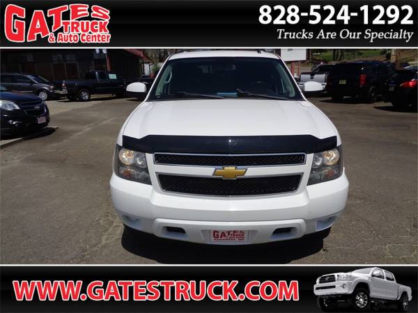 2012 Chevrolet Suburban 1500 LS 4WD V8 White - - by for sale in Franklin, NC – photo 7