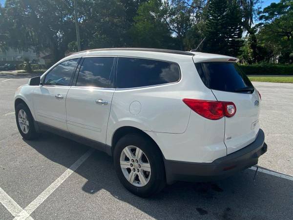 2011 Chevrolet Chevy Traverse LT AWD 4dr SUV w/1LT 100% CREDIT... for sale in TAMPA, FL – photo 7