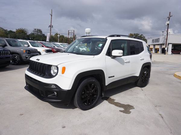 2018 Jeep Renegade Altitude FWD - cars & trucks - by dealer -... for sale in Plaquemine, LA – photo 3