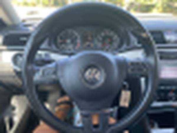 2013 Volkswagen Passat - Bank Financing Available! - cars & trucks -... for sale in Springfield, MO – photo 22