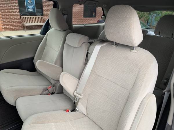 2015 Toyota Sienna LE for sale in Richmond , VA – photo 19