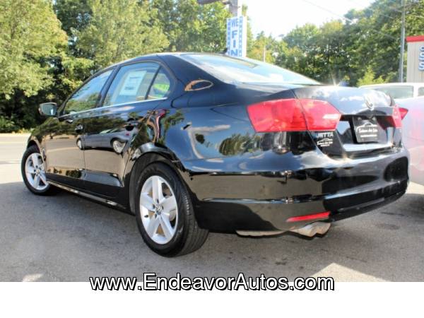 2014 Volkswagen Jetta TDi, 6 Speed, Only 48k Miles, Like New! Credit... for sale in Manville, NJ – photo 4