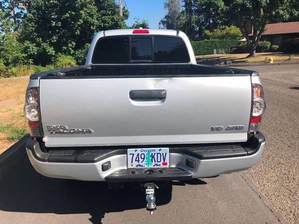 2009 Toyota Tacoma 4X4 Double Cab SB *CLEAN TITLE (Silver) for sale in Milwaukie, OR – photo 11