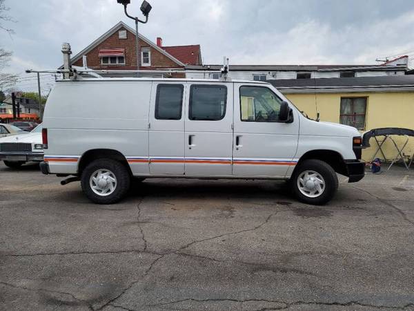 2009 Ford E-Series Cargo E-250 - - by dealer - vehicle for sale in Milford, CT – photo 2