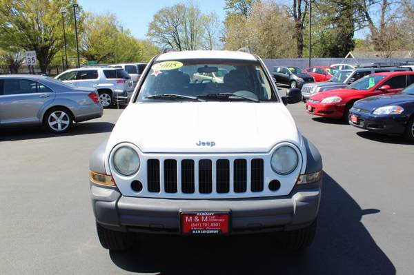 2005 Jeep Liberty 4dr Sport - - by dealer - vehicle for sale in Albany, OR – photo 2