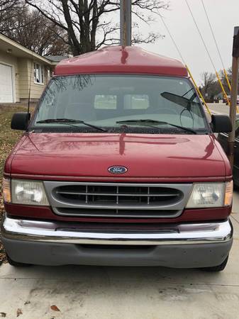 Wheelchair Accessible Handicap Van with lift. Extra Clean for sale in Osseo, MN – photo 3