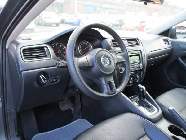 2012 Volkswagen Jetta SE Hot Deal/Drives great & Clean Title for sale in Roanoke, VA – photo 10