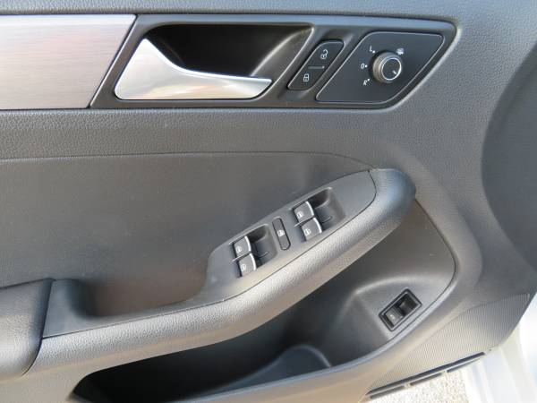 NICE 2015 VW JETTA SE TDI 2.0 TURBO DIESEL [[ HARD TO FIND for sale in Edgar, NE – photo 11