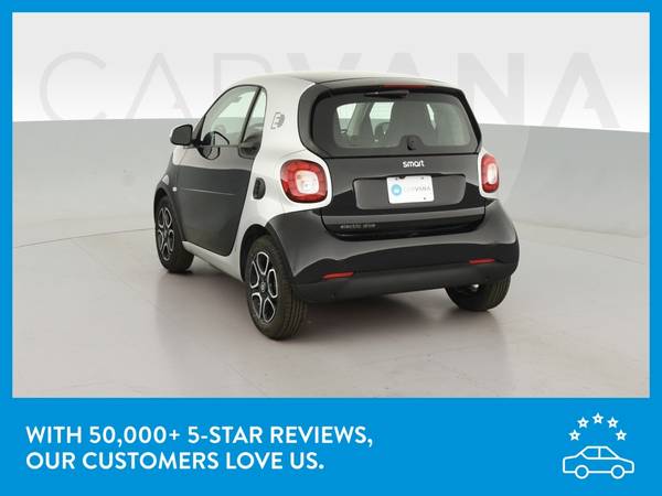 2018 smart fortwo electric drive Prime Hatchback Coupe 2D coupe for sale in Atlanta, IL – photo 6
