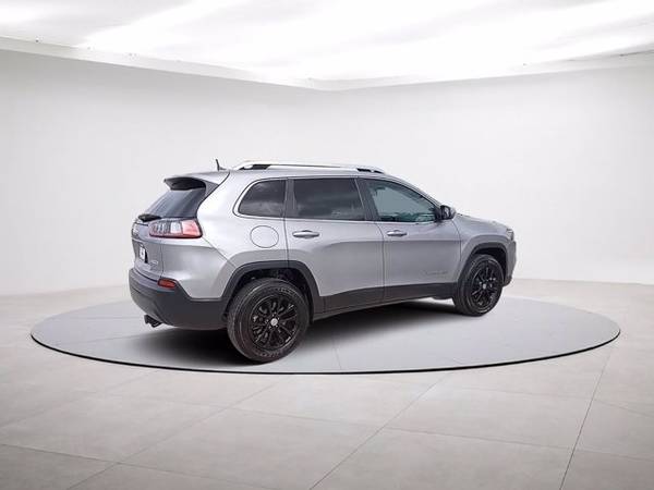 2019 Jeep Cherokee Latitude Plus - - by dealer for sale in Wilmington, NC – photo 9