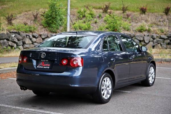 2010 Volkswagen Jetta SEL PZEV 4dr Sedan 6A - - by for sale in Tacoma, OR – photo 7