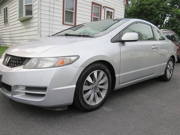 2009 HONDA CIVIC EX Coupe Auto. Sun Roof ! Nice ! for sale in Rochester , NY – photo 4