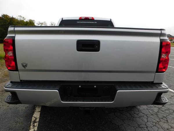 LIFTED 18 CHEVY SILVERADO LT Z71 CREW 4X4 22X12 *NEW 33X12.50 MT'S!!... for sale in KERNERSVILLE, SC – photo 6