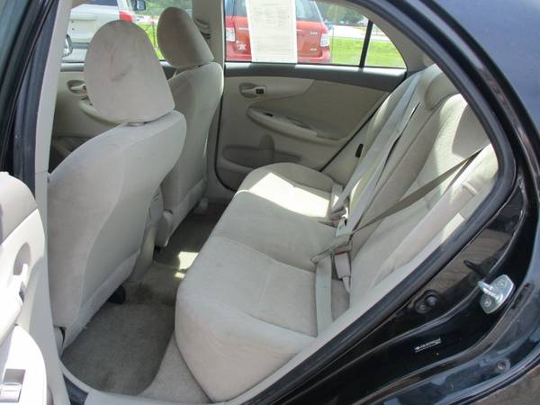 2009 Toyota Corolla S 4-Speed AT - cars & trucks - by dealer -... for sale in Somersworth , NH – photo 10