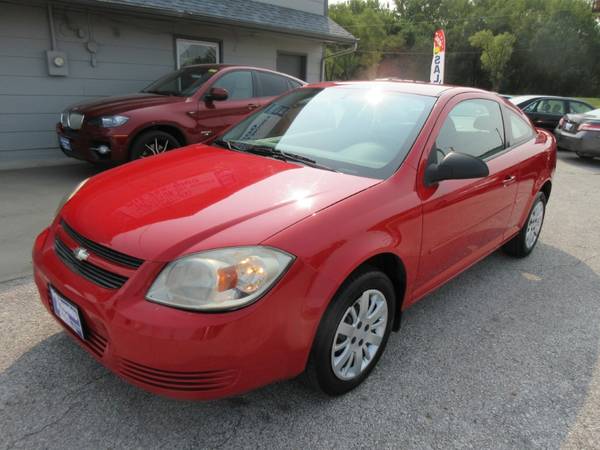 2010 Chevrolet Cobalt Coupe - 5 Speed Manual/Low Miles - 110K!! -... for sale in Des Moines, IA – photo 2