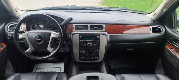 2014 GMC Yukon SLT - - by dealer - vehicle automotive for sale in Mabel, MN – photo 11