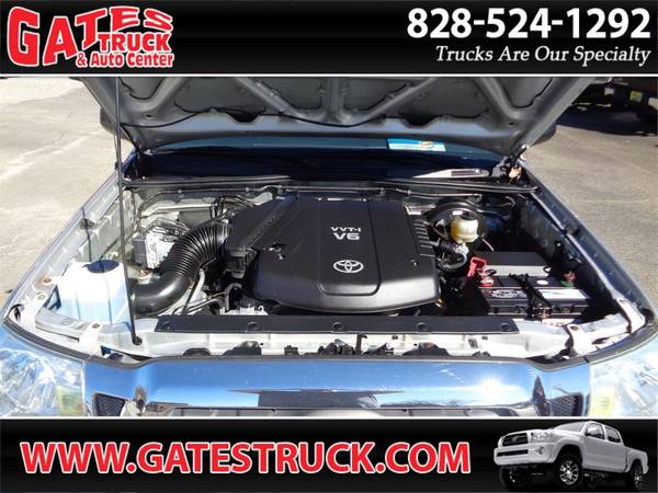 2010 Toyota Tacoma Double Cab 4WD V6 *Silver* - cars & trucks - by... for sale in Franklin, NC – photo 23
