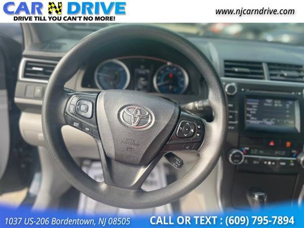 2017 Toyota Camry Hybrid SE - - by dealer - vehicle for sale in Bordentown, PA – photo 16