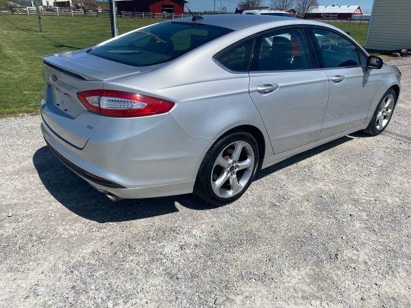 2016 Ford Fusion for sale in Harrodsburg, KY – photo 4