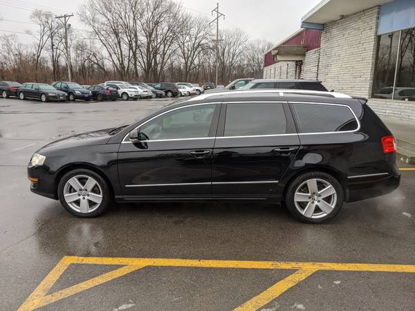 2010 VW Passat Wagon - cars & trucks - by dealer - vehicle... for sale in Evansdale, IA – photo 12
