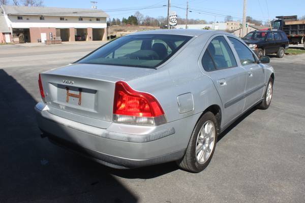 2004 Volvo S60 - - by dealer - vehicle automotive sale for sale in New Castle, PA – photo 8