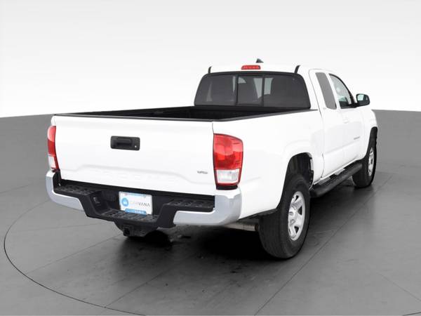 2016 Toyota Tacoma Access Cab SR5 Pickup 4D 6 ft pickup White - -... for sale in Muncie, IN – photo 10