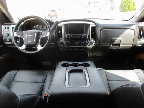 2014 GMC SIERRA Z71 V8 4X4 CREW CAB ONLY 85K MILES! BLACK ON BLACK for sale in El Paso, NM – photo 12