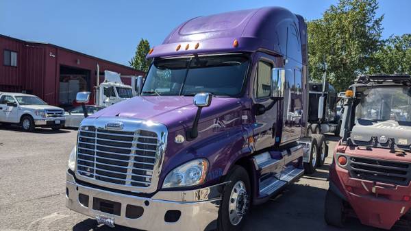 freightliner cascadia for sale in Portland, OR – photo 15