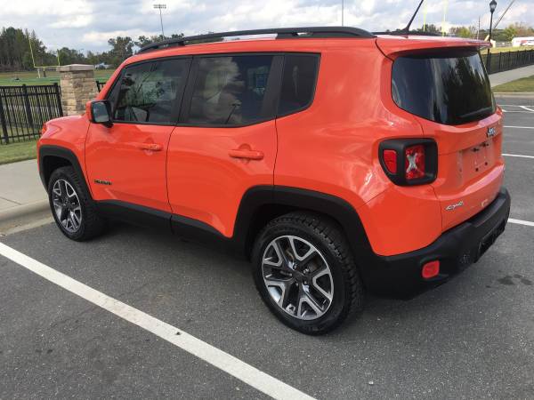 2017 Jeep Renegade 4X4 24 mi, Excellent shape! Make an offer! - cars... for sale in Matthews, SC – photo 3