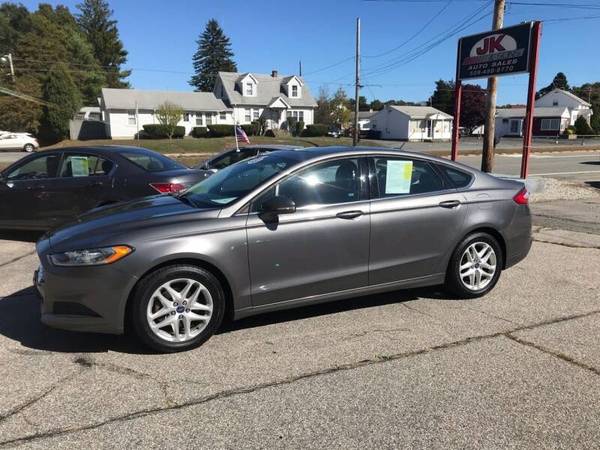 2013 Ford fusion SE 1-Owner sunroof usb clean carfax history report... for sale in Westport , MA – photo 4