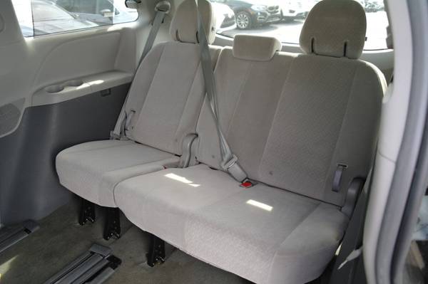 2015 Toyota Sienna LE FWD 8-Passenger V6 $729 DOWN $65/WEEKLY for sale in Orlando, FL – photo 16