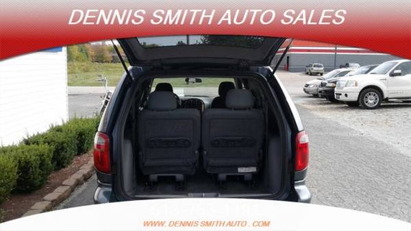 2006 Chrysler Town & Country - cars & trucks - by dealer - vehicle... for sale in AMELIA, OH – photo 12