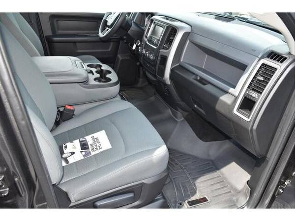 2016 RAM 1500 Express Crew Cab 4wd - truck for sale in Wilson, NC – photo 13