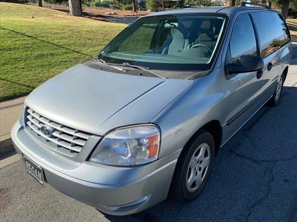 2007 Ford Freestar SE - Financing Options Available! - cars & trucks... for sale in Thousand Oaks, CA