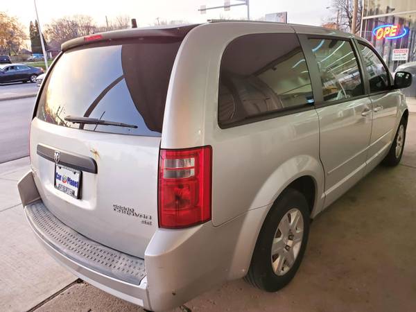 2009 DODGE GRAND CARAVAN - cars & trucks - by dealer - vehicle... for sale in MILWAUKEE WI 53209, WI – photo 5