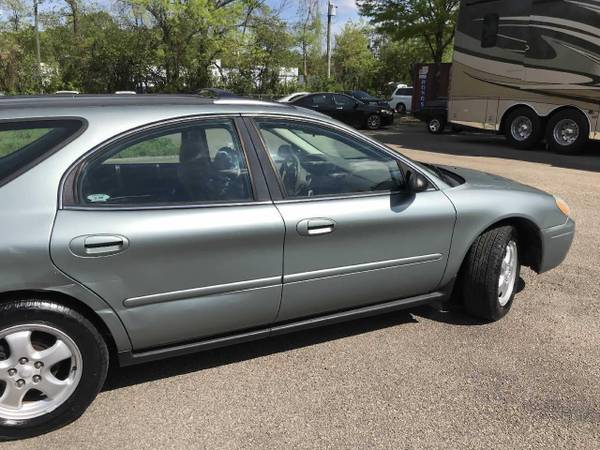 2005 Ford Taurus Wagon - - by dealer - vehicle for sale in Raleigh, NC – photo 9