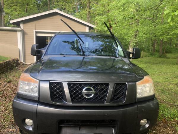 2008 V8 Nissan Titan Pro-4x 4WD for sale in Warrensburg, MO – photo 4